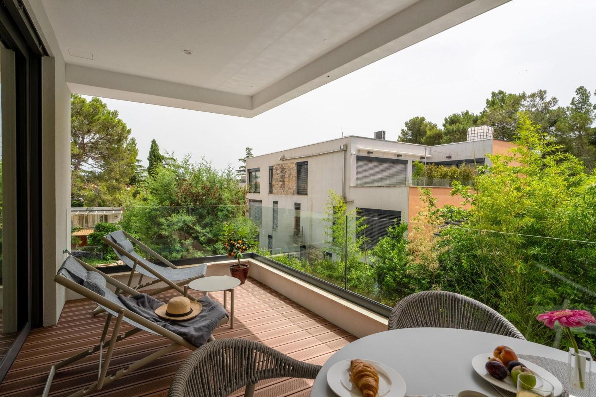 The Q Bliss - Your New 4-Star Hideaway With A Garage Rovinj Kültér fotó