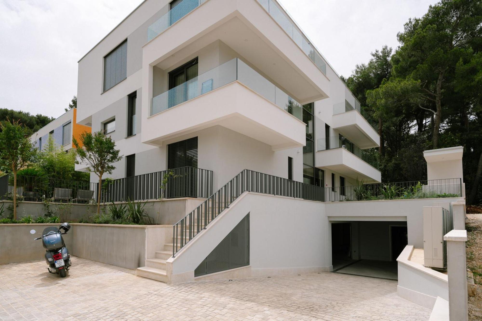 The Q Bliss - Your New 4-Star Hideaway With A Garage Rovinj Kültér fotó